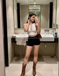Ananya in elegant attire — curvy escort Sakinaka, Mumbai
