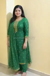 Sakshi in elegant attire — housewife escort Thane, Mumbai