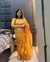 high-profile portrait of Tina, Powai, Mumbai call girls