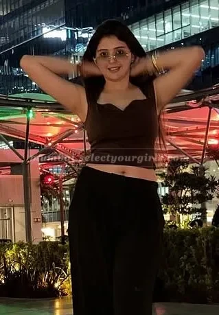 premium Ishita, verified Worli call girls Mumbai