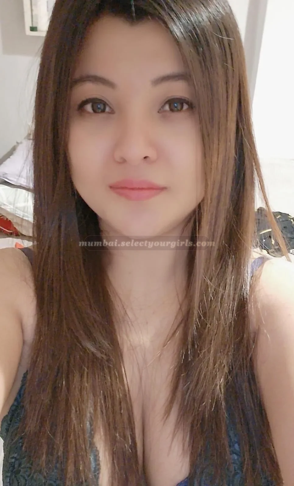 date-ready Sneha, verified South Mumbai call girls Mumbai