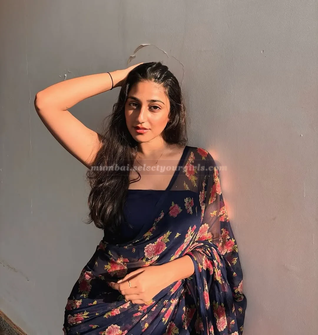 Charvi — model escort in Goregaon, Mumbai