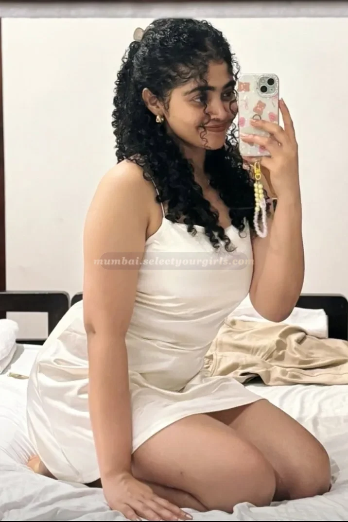 Kanika — independent escort in Dadar, Mumbai