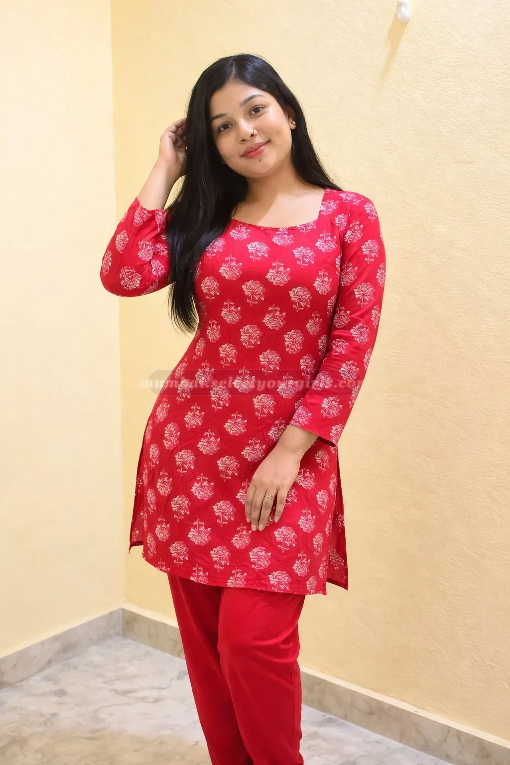 Sakshi — housewife escort in Thane, Mumbai